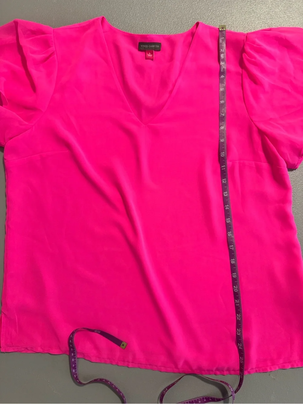 Vince Camuto Hot Pink V-Neck Ruffle Sheer Short Sleeve Blouse L - Picture 10 of 14